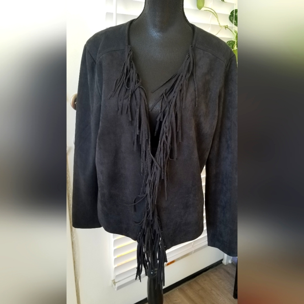 Black looks like suede fringe jacket size Large